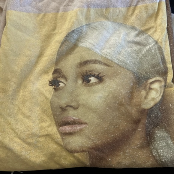 Concert shirts - Picture 4 of 4